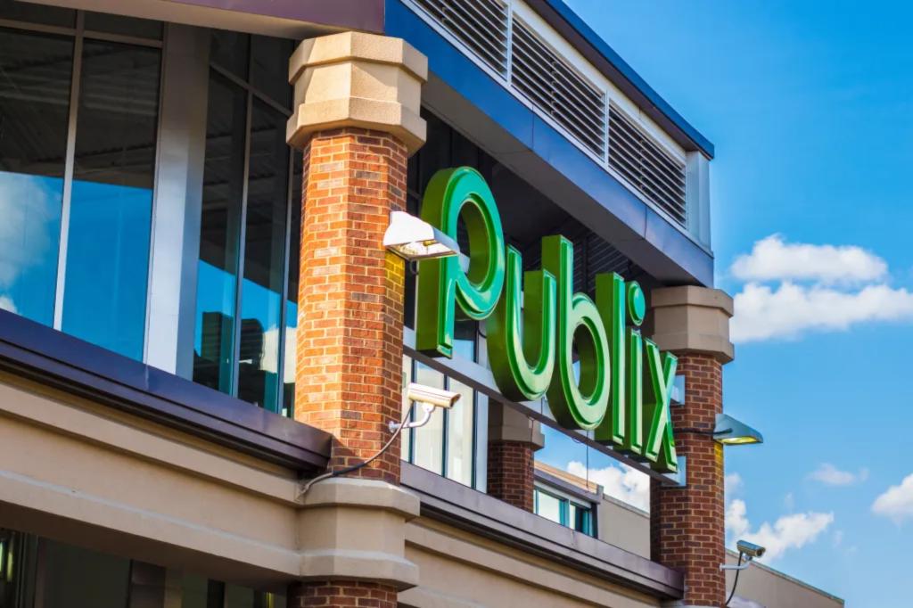 Florida man, 30, sets himself on fire inside of local Publix store