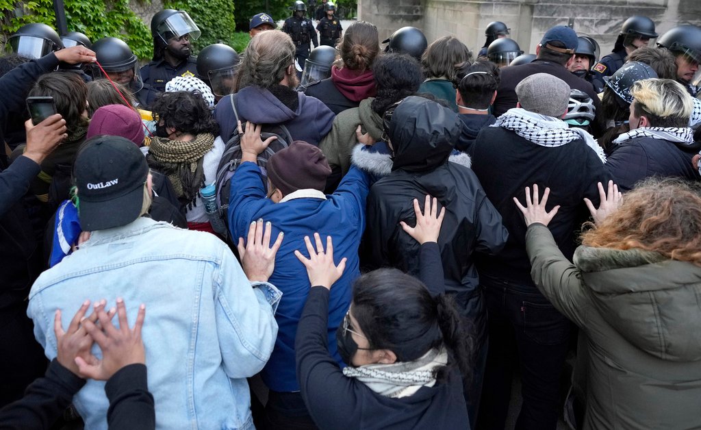 Police Begin Clearing Pro-Palestinian Tent Encampment at George Washington University, Dozens Arrested