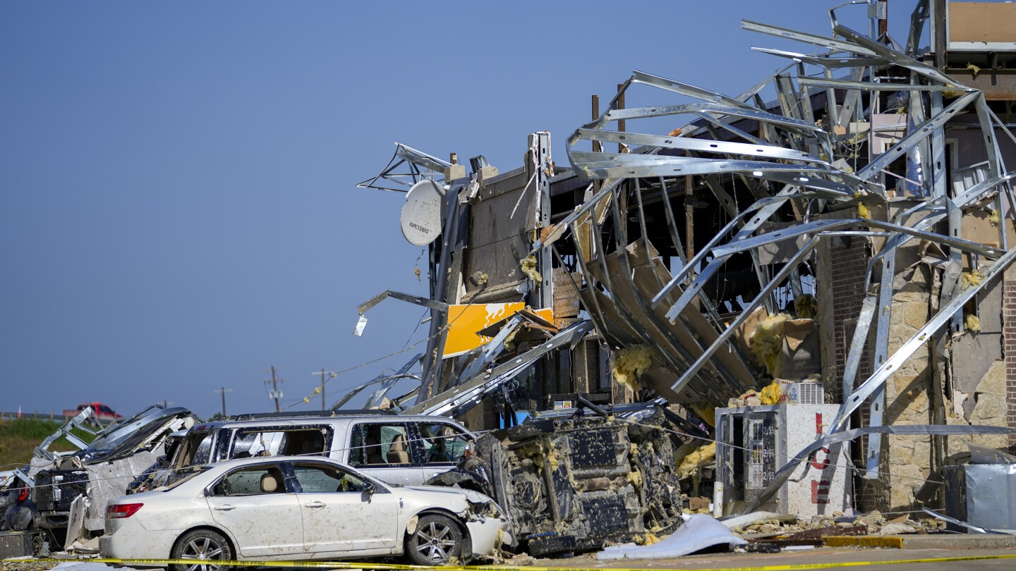 Severe weather: Storms cause havoc as forecasters see risk shifting to eastern US