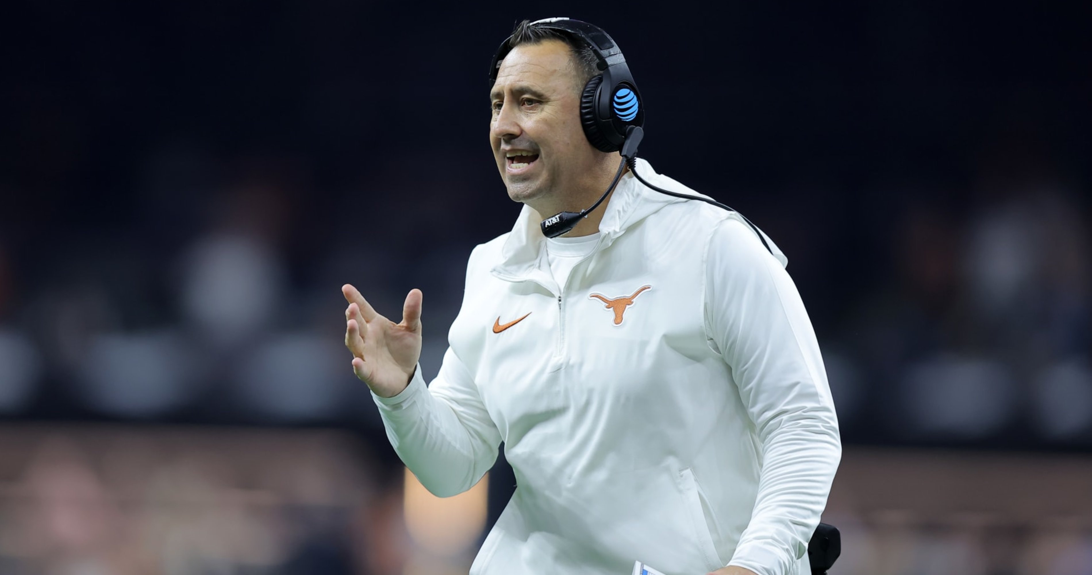 Texas' Steve Sarkisian Talks Renewed Texas A&M, Arkansas Rivalries After SEC Move