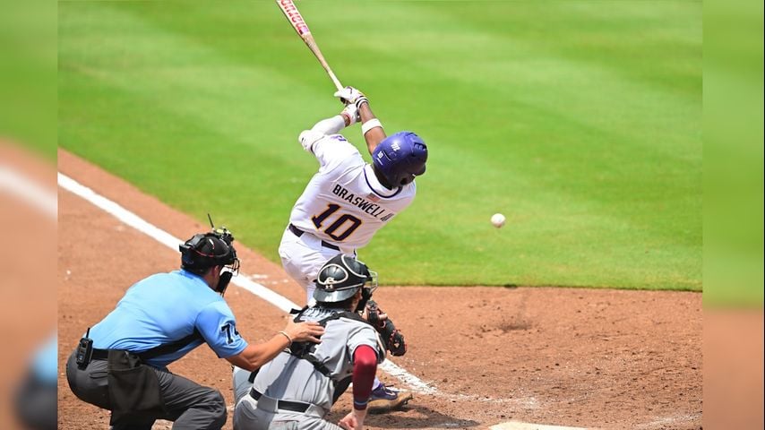 LSU baseball wins SEC Semifinal after walk off home run in extra innings