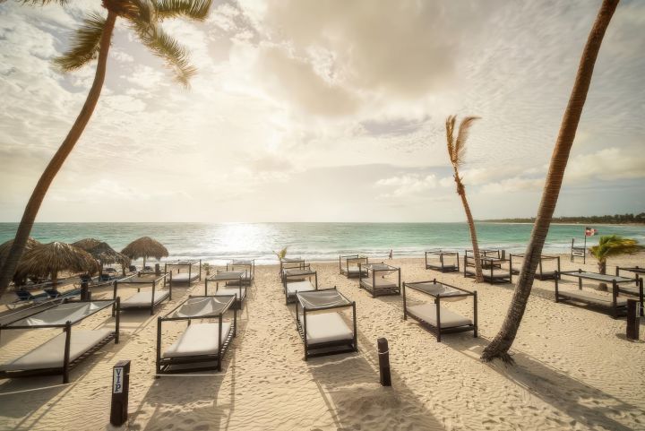 Dominican Republic all-inclusive ADULTS-ONLY week ☀️