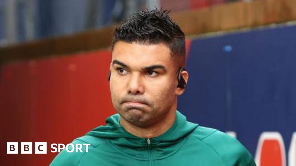 Casemiro left out of Brazil squad for Copa America