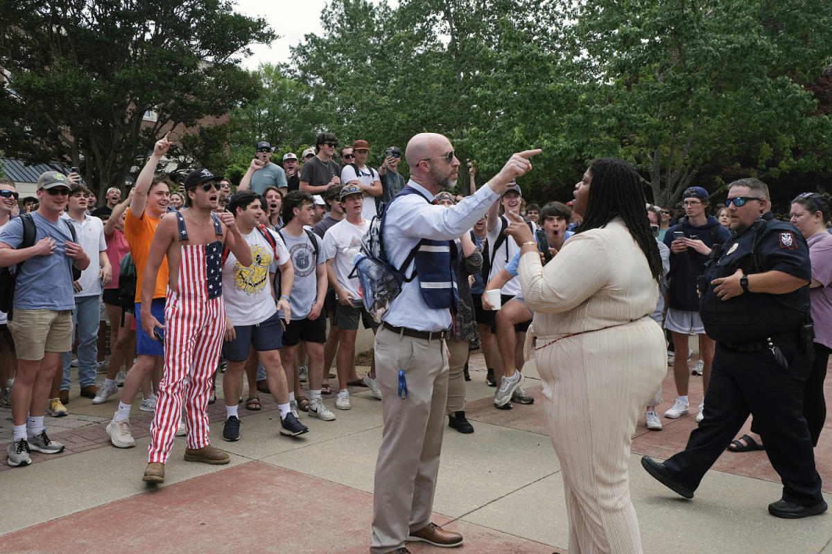 Pro-Palestinian protest at Ole Miss ends in heated confrontation