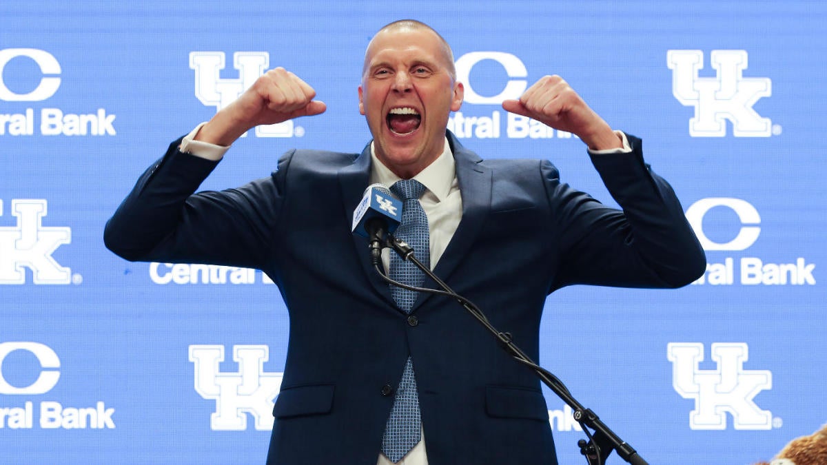 Kentucky basketball under Mark Pope: Transfer portal news, 2024 roster, targets, recruits by known UK insiders