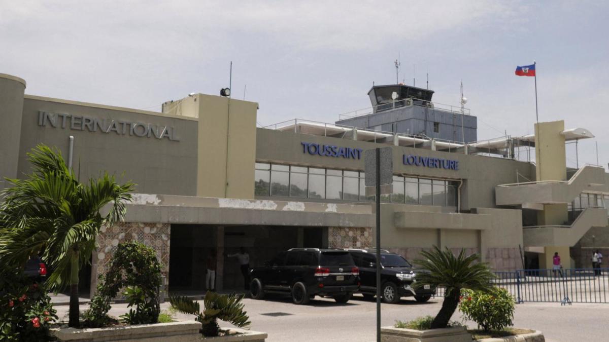 Haiti airport reopens after weeks of gang violence