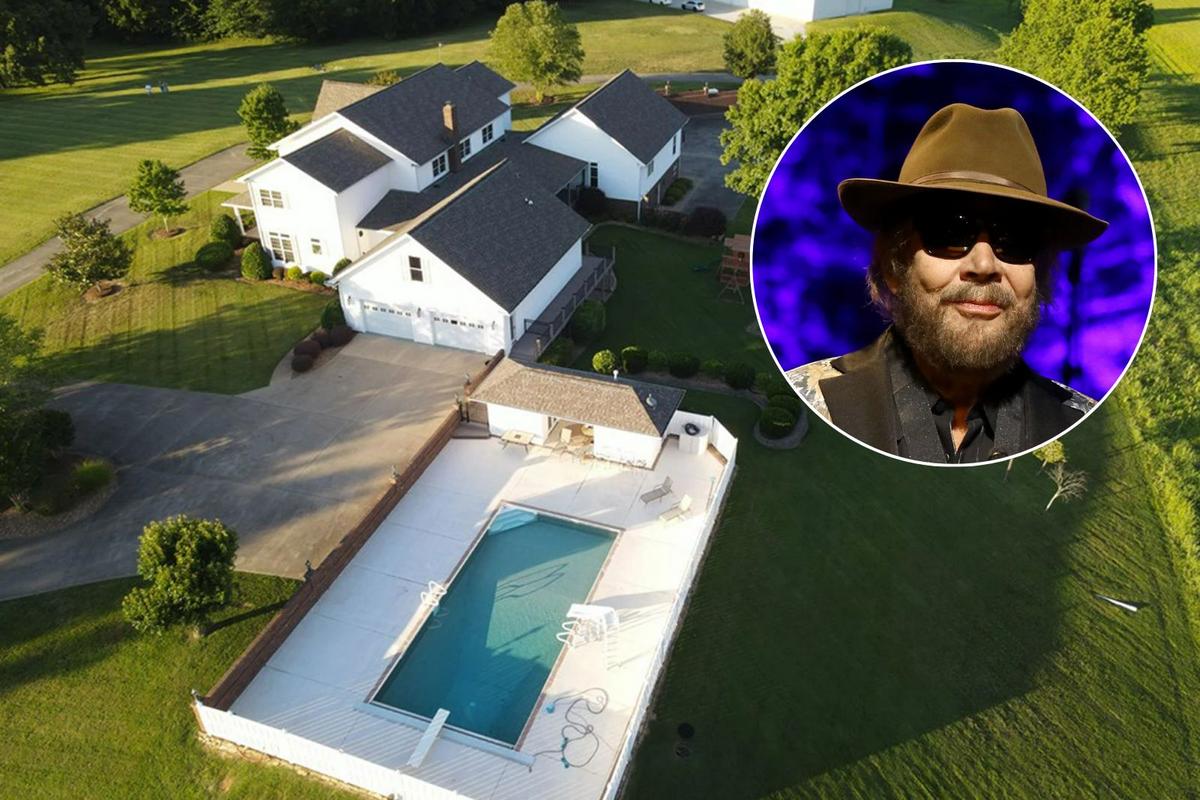 Hank Williams Jr. Sells His Tennessee Plantation for $1.5 Million