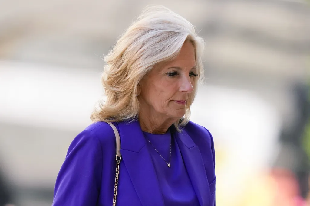 Jill Biden attends Hunter Biden's gun trial in president's absence- Washington Examiner