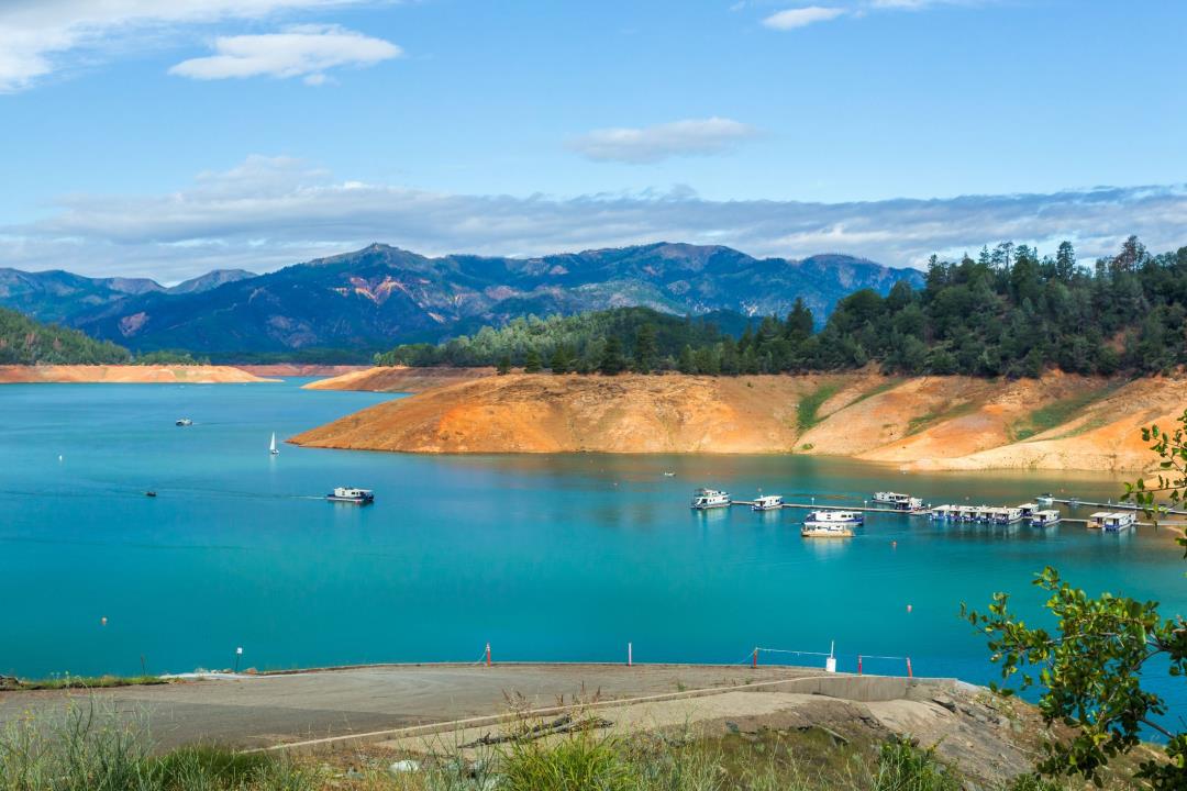 College Students' Lake Trip Has Park Service Peeved