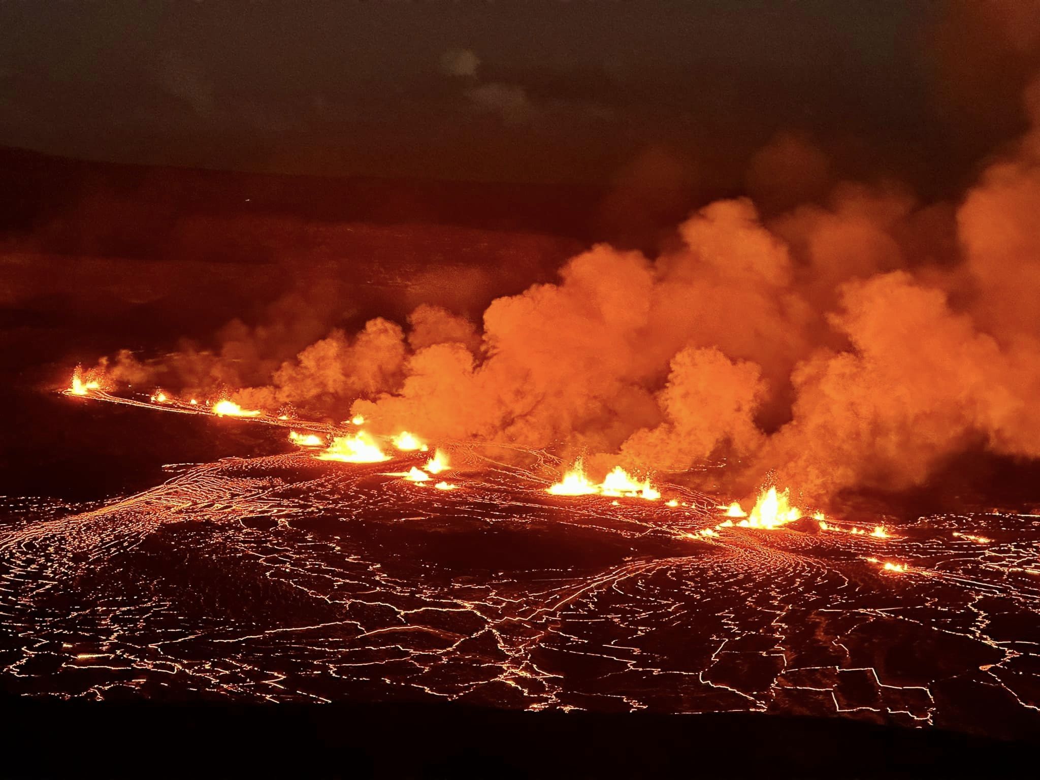 Hawaii Volcano Update: Alert Level Raised as Magma Crumples Surface