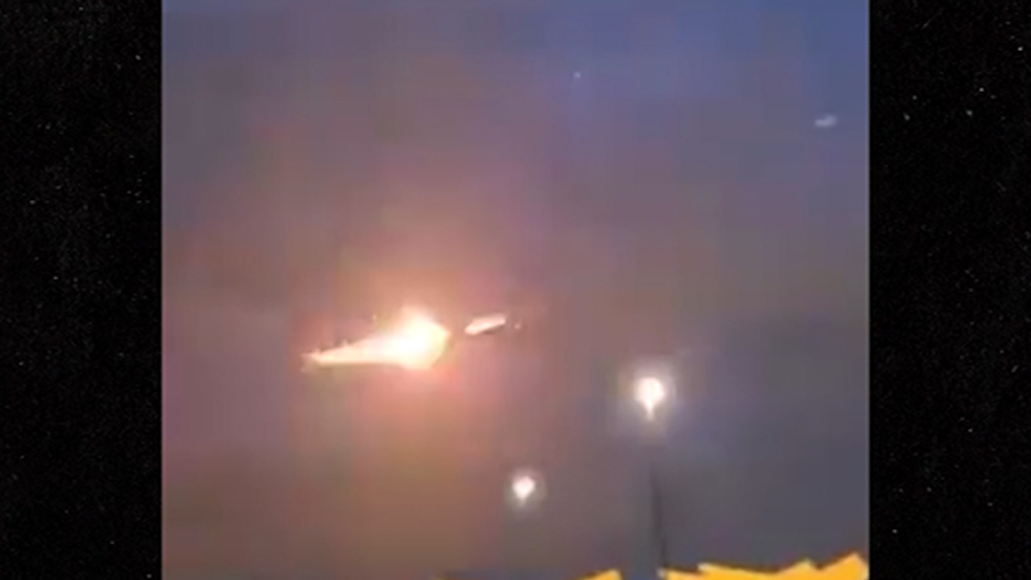 Boeing Air Canada Jet Shoots Flames During Terrifying Takeoff