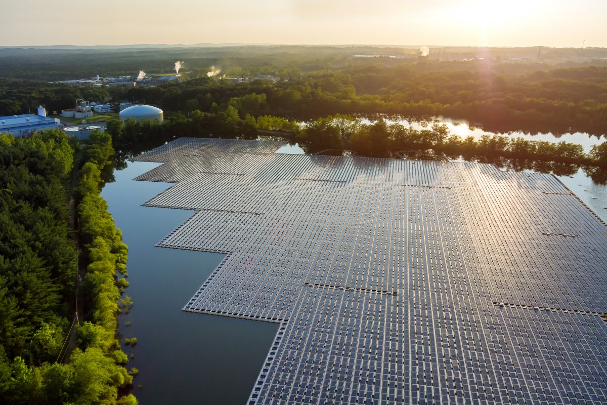 Schwimmende Solaranlagen: Auch "konservative" Studie ermittelt großes Potenzial