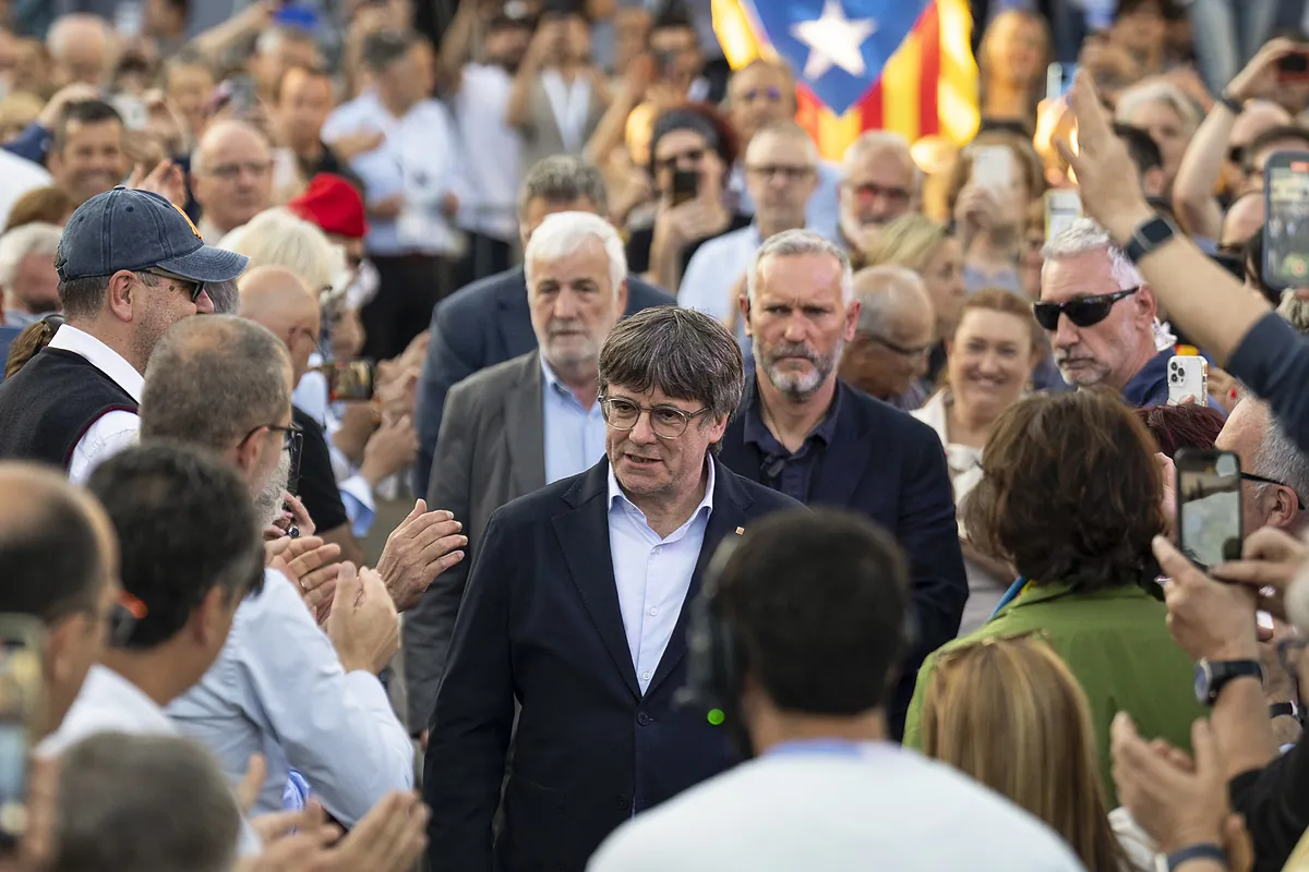 Puigdemont ya vende la "remontada" y avisa: "¡Señores de Madrid, prepararos porque ya vamos!"