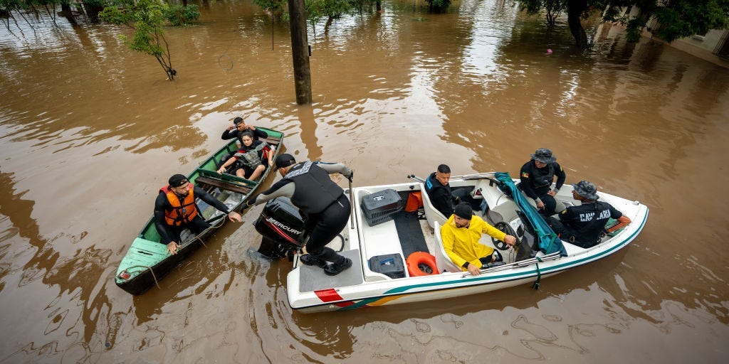 Floods in Brazil spark conspiracy theories over the cause, including toxic jet vapor trails and antennas in Alaska