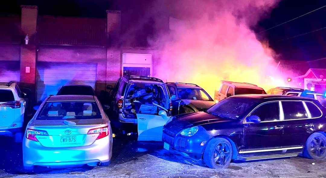 Kansas City auto shop fire damages multiple cars: KCFD