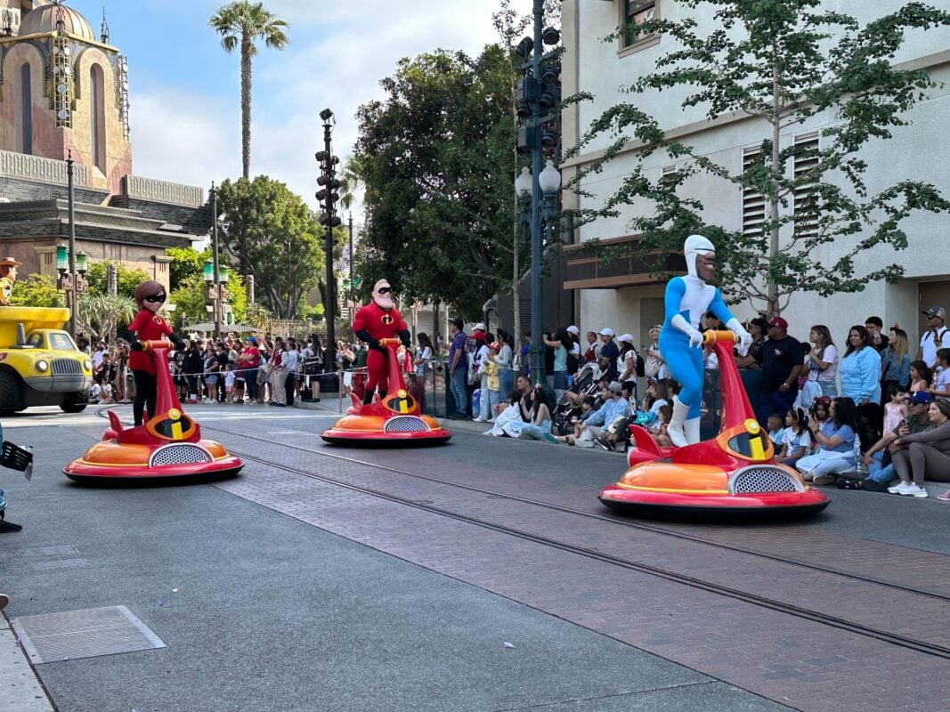 Incredibles Return to Better Together: A Pixar Pals Celebration! Parade at Disney California Adventure