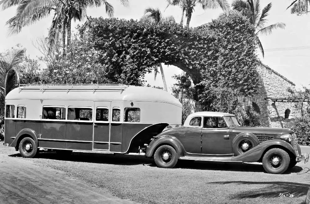 Stunning Vintage Photos of Curtiss Aerocar Travel Trailers From the 1920s and 1930s