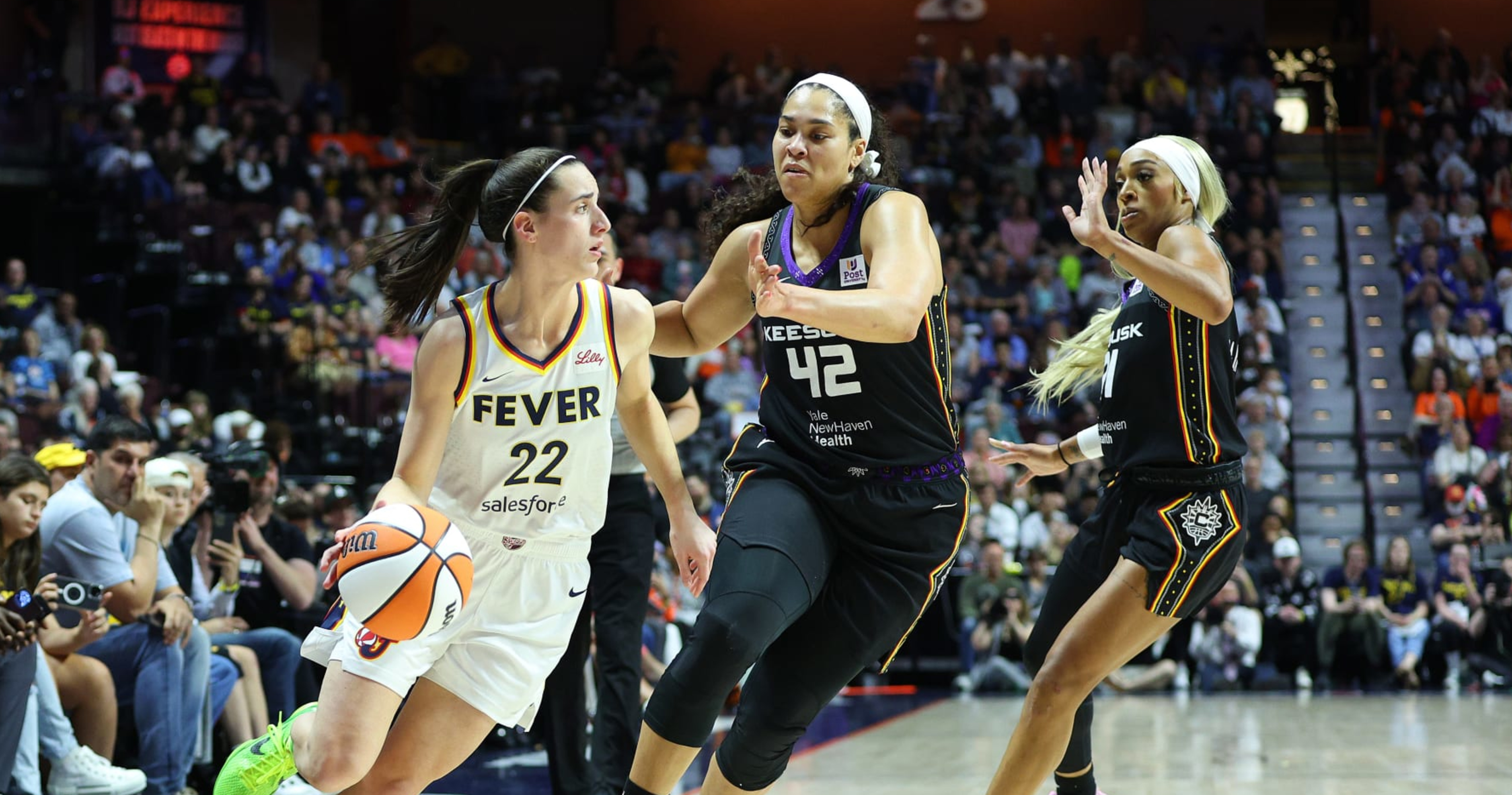 Caitlin Clark's Fever Debut Draws 2.1M Viewers; Most-Watched WNBA Game in 23 Years