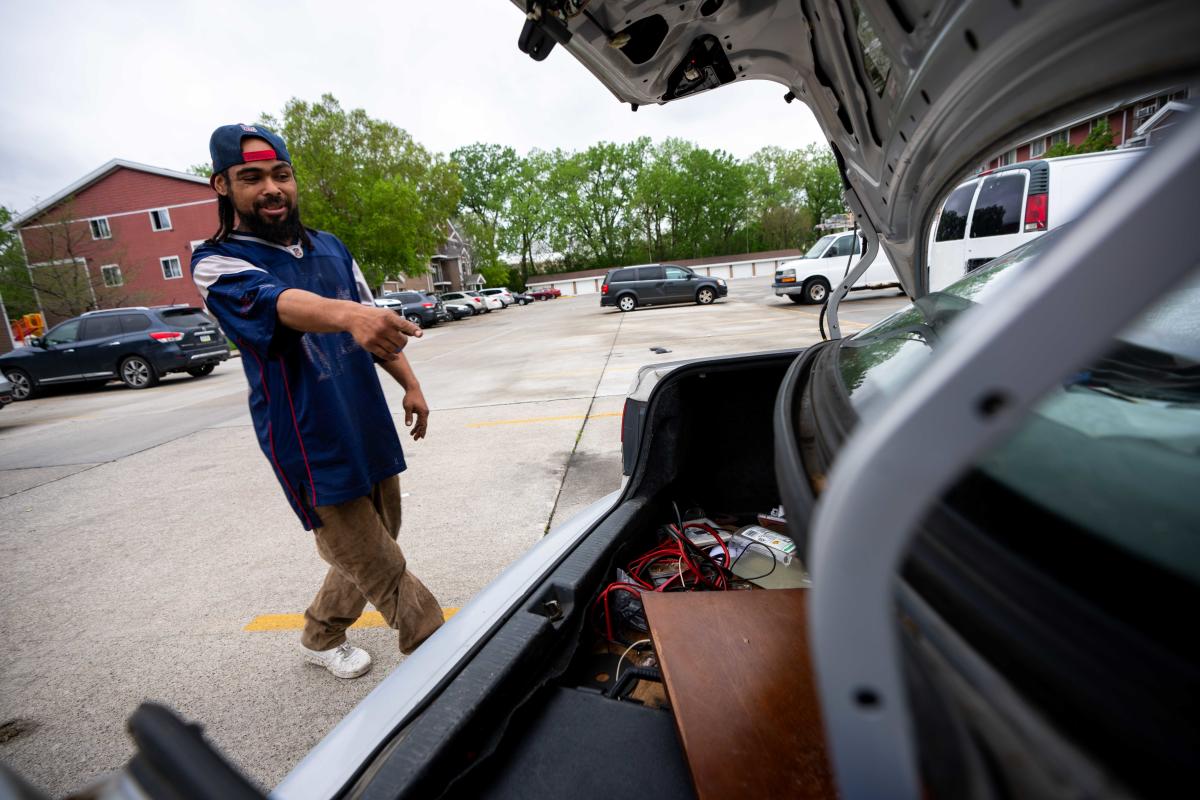 Crow Tow insists it isn't 'predatory.' A lawsuit and an Iowa legislator could test that.