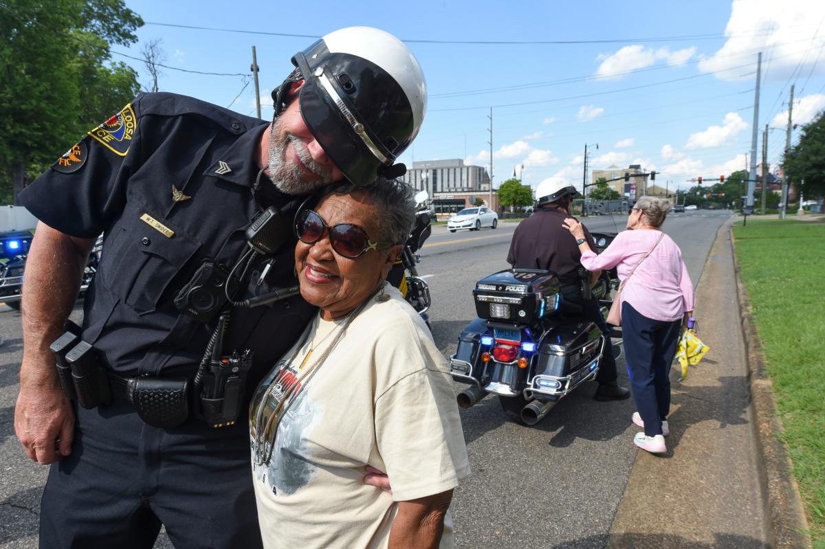 Tuscaloosa marchers complete the walk, 60 years after Bloody Tuesday