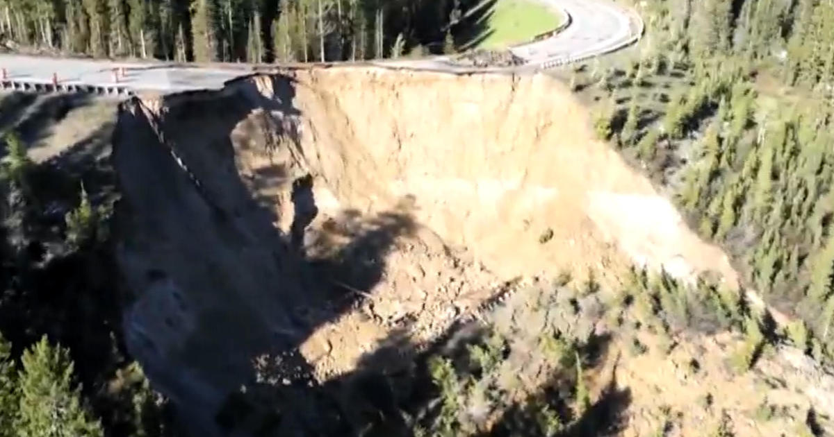 Part of Wyoming road collapses, causing major impact on local tourism