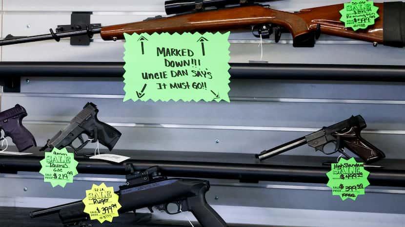 Federal judge blocks expanded background checks for gun sales in Texas, 3 other states