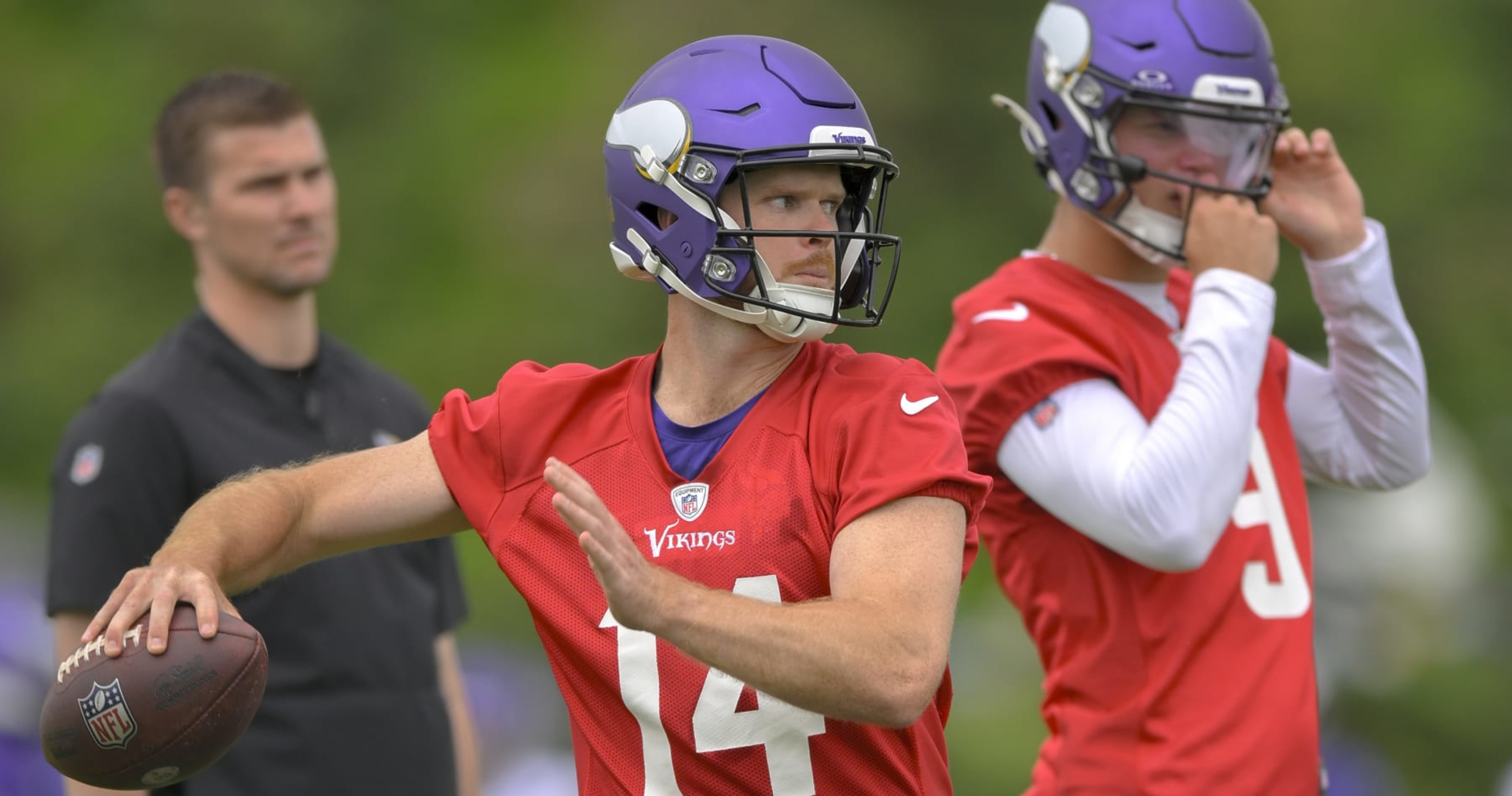 Vikings HC: Sam Darnold Is QB1 over J.J. McCarthy Heading into Training Camp