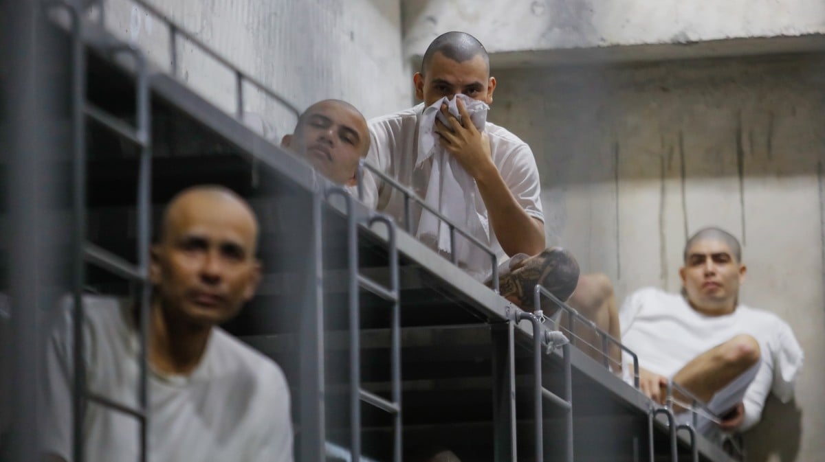 Thousands of Suspected Gang Members Moved to El Salvador’s ‘Mega Prison’