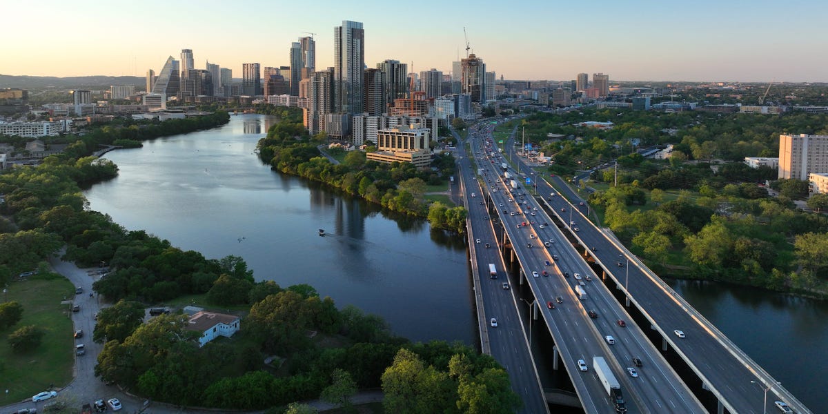 This US region is seeing the biggest rent declines as owners struggle to fill vacancies, Redfin says