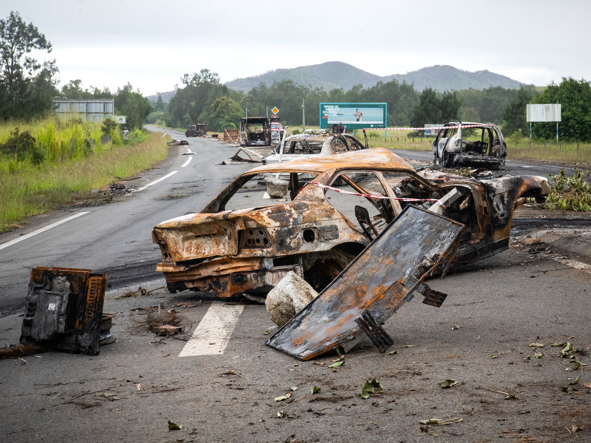 French forces clear New Caledonia roadblocks as official vows to end unrest