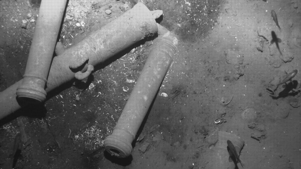 Colombia launches expedition to explore 300-year-old Spanish shipwreck filled with sunken treasure