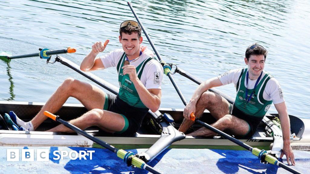 Doyle and Lynch take World Cup gold in double sculls