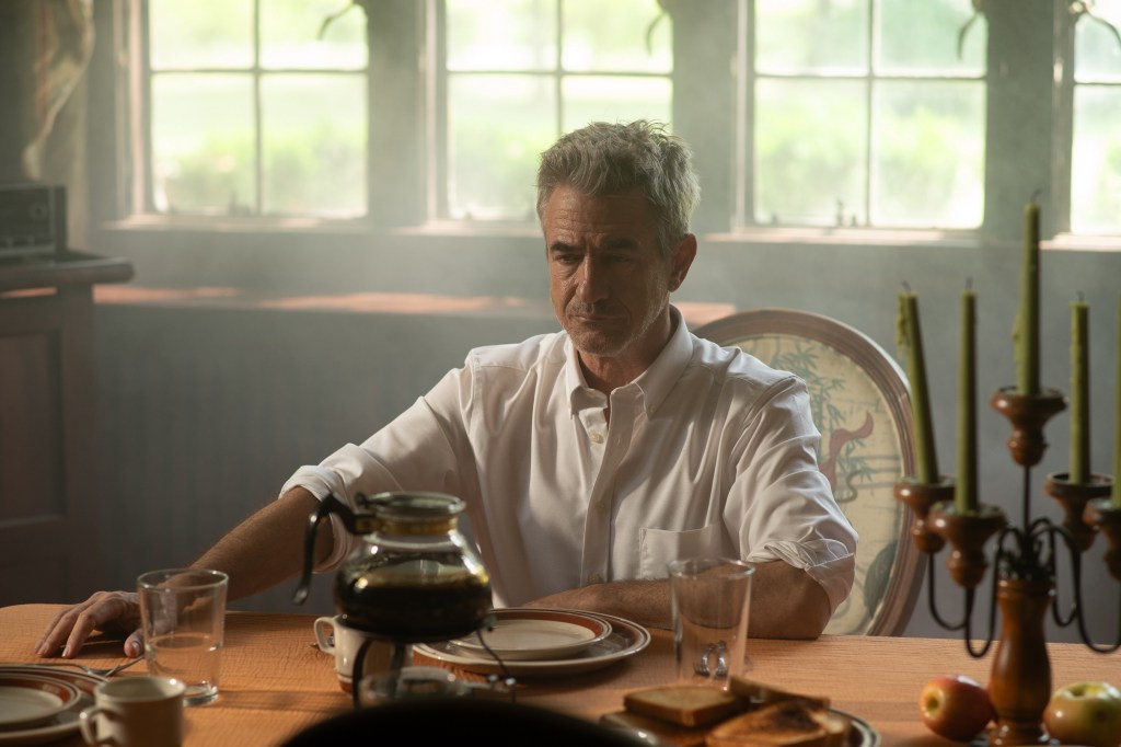 ‘Dead And Breakfast:’ Horror-Thriller Starring Dermot Mulroney Wraps Production – First Look