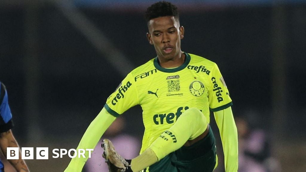 Chelsea agree £29m deal for Brazil wonderkid Estevao