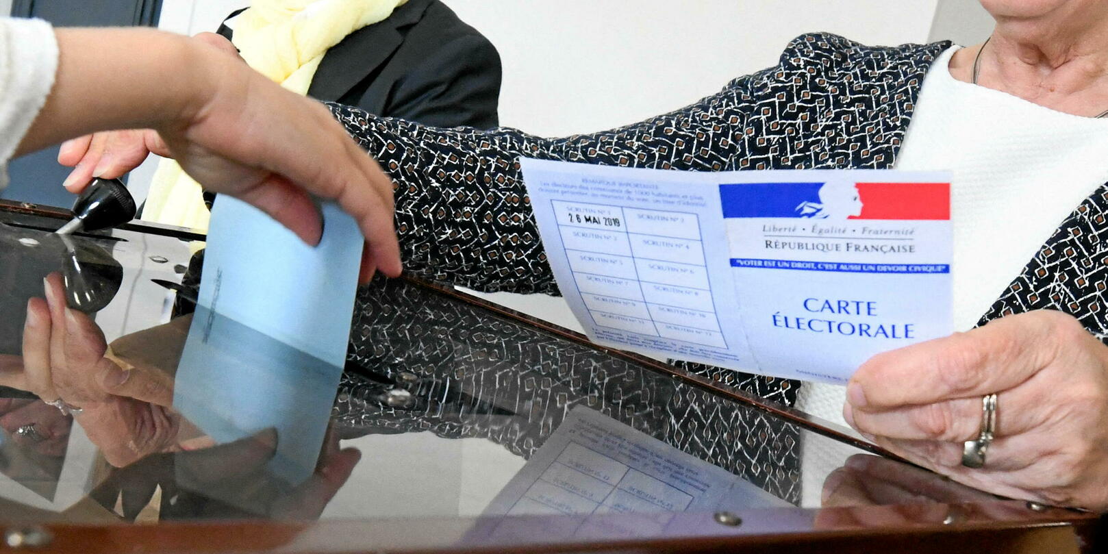 Élections européennes : les bureaux de vote ont ouvert en France métropolitaine