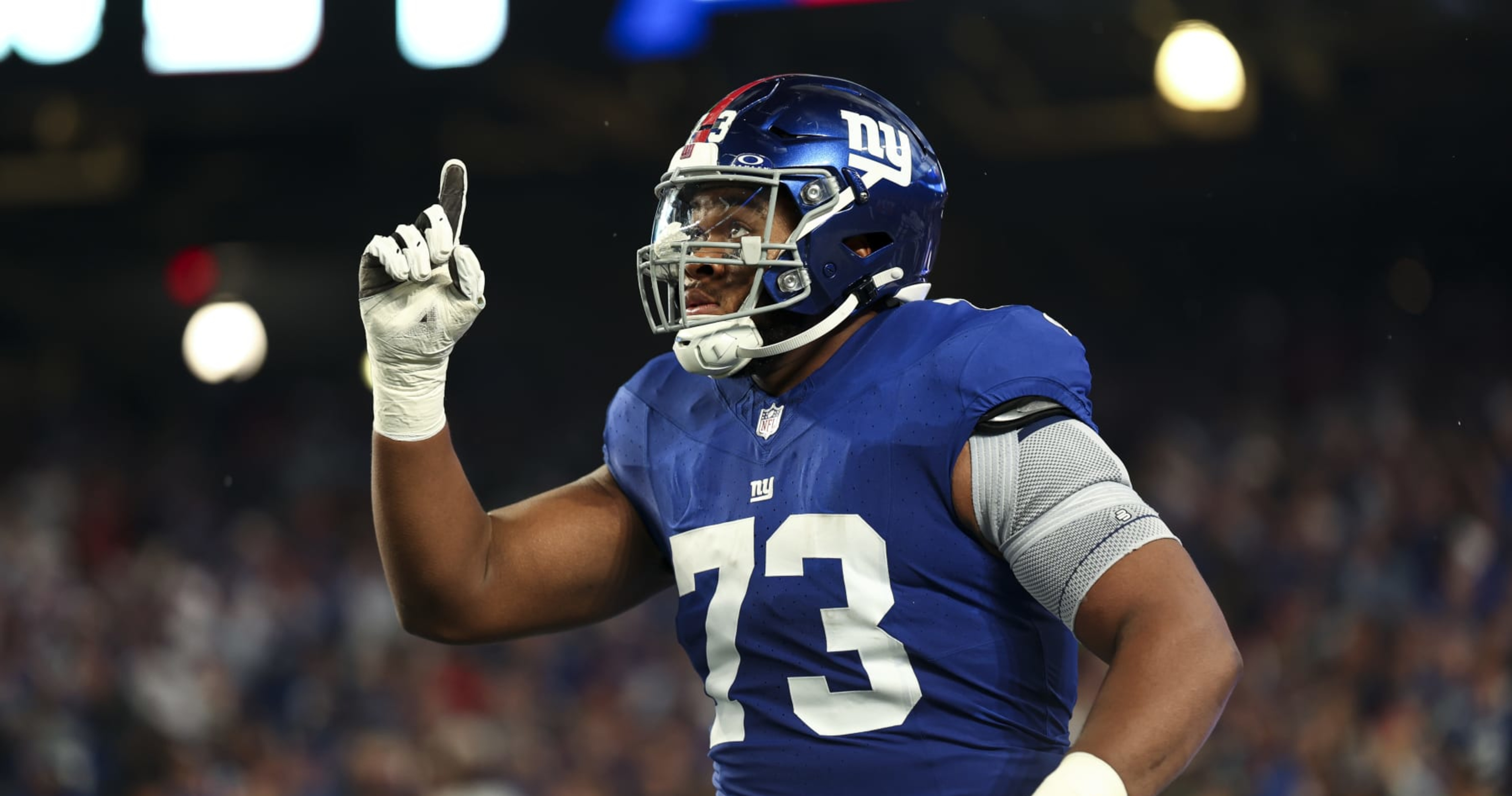 Giants' Position Battles to Watch Ahead of 2024 NFL Season