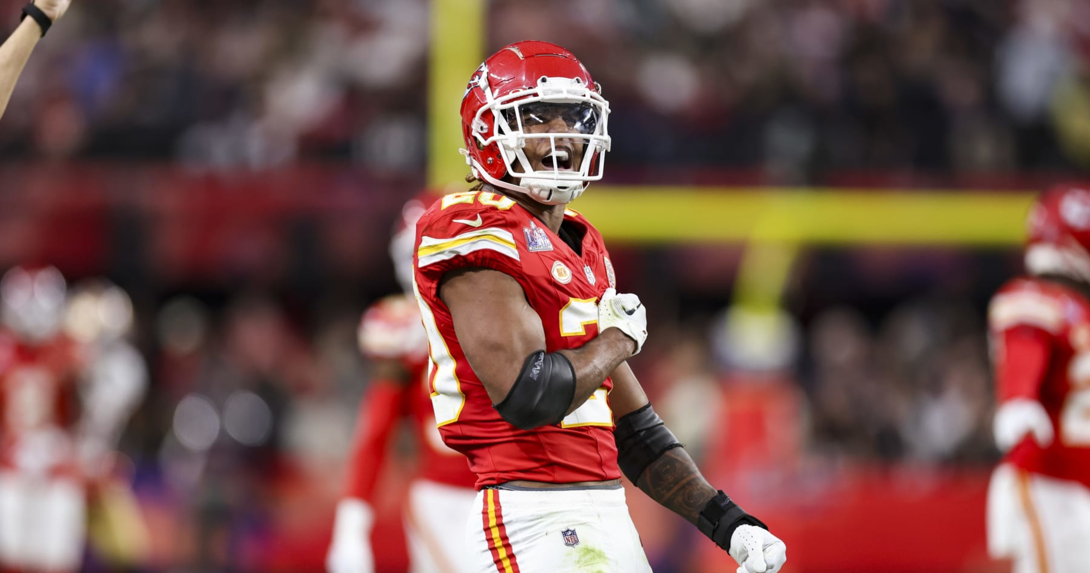 Chiefs' Justin Reid Says He'd 'Love' to Do Kickoffs After NFL Rule Change