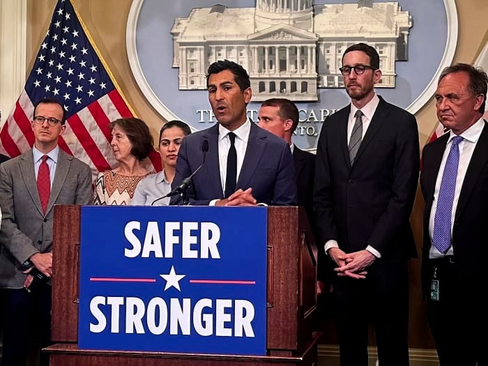 California's Democratic leaders clash with businesses over curbing retail theft. Here's what to know