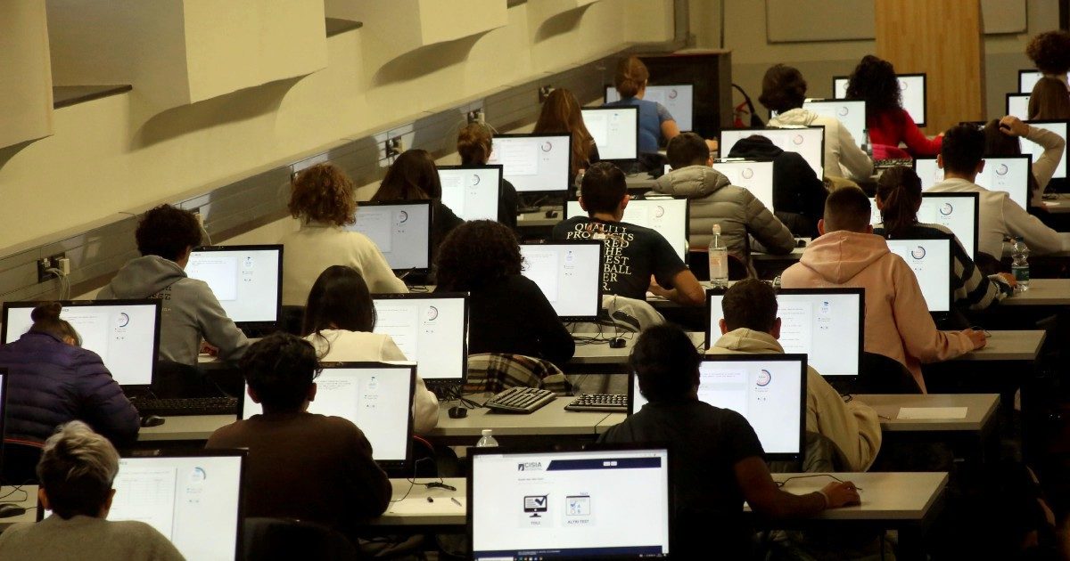 Il Grande Fratello all’Università: così il controllo digitale minaccia ricerca e didattica