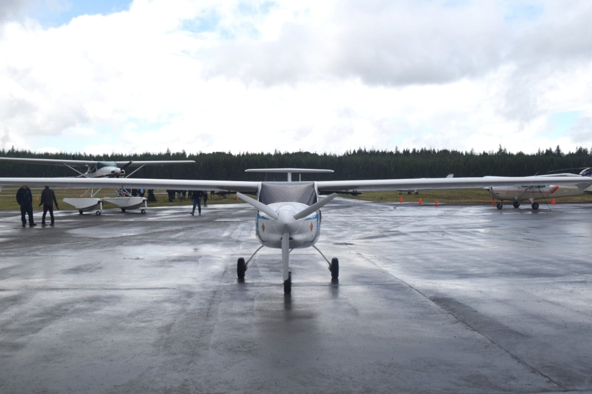 B.C. teen makes Canadian aviation history with commercial e-flight