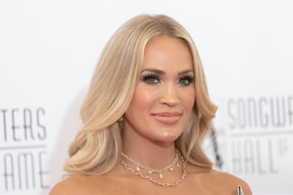 Fire extinguished at Carrie Underwood’s Tennessee home