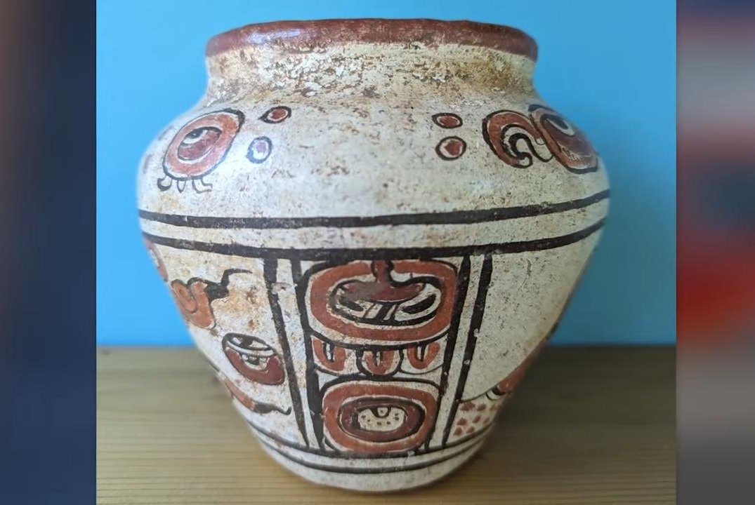 $3.99 thrift store find turns out to be nearly 2,000-year-old Mayan vase