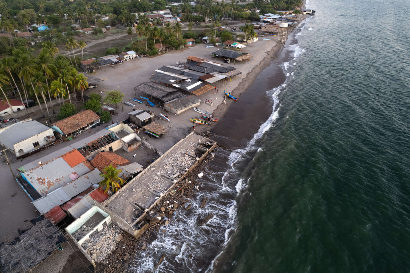 Au Honduras, une ville lentement engloutie par la montée des eaux