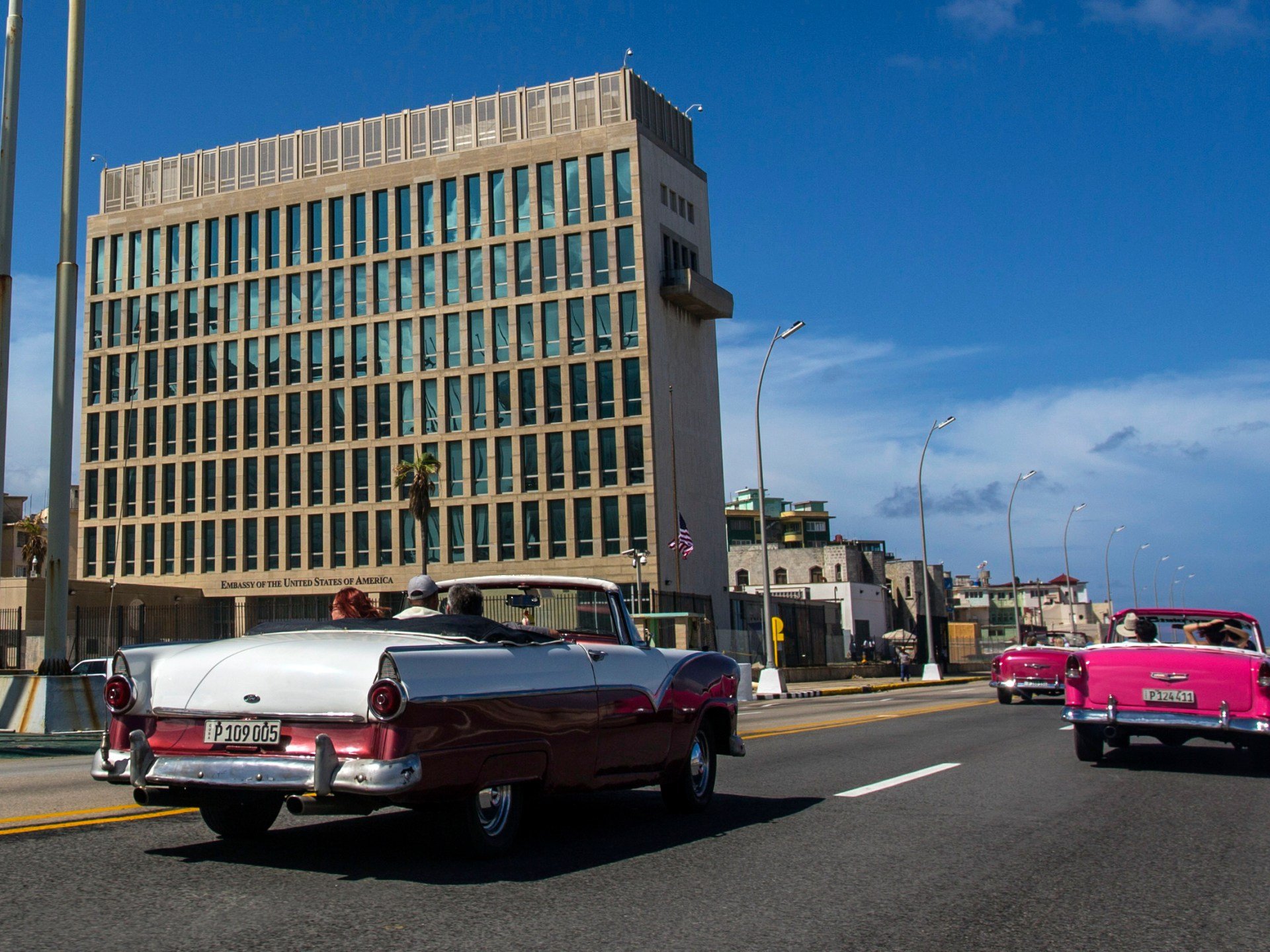 US opens up banking to private Cuban businesses to boost small firms