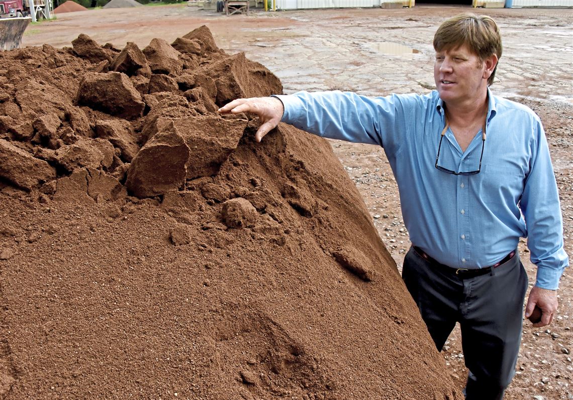 Western Pennsylvania dirt is used in the infields of most MLB stadiums (2017)