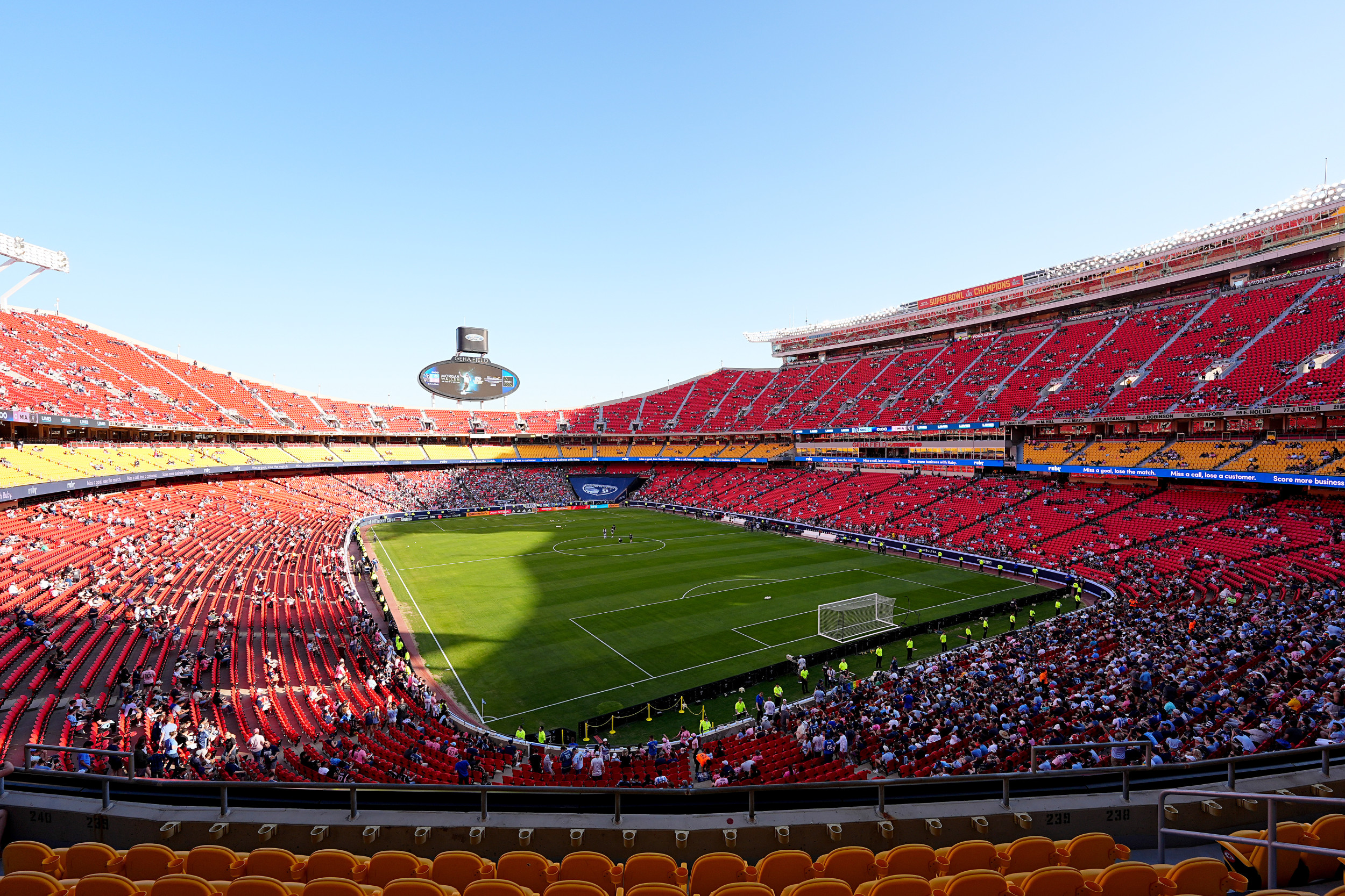 Chiefs' Threats to Move Team Gain Leverage As Stadium Renovations Await