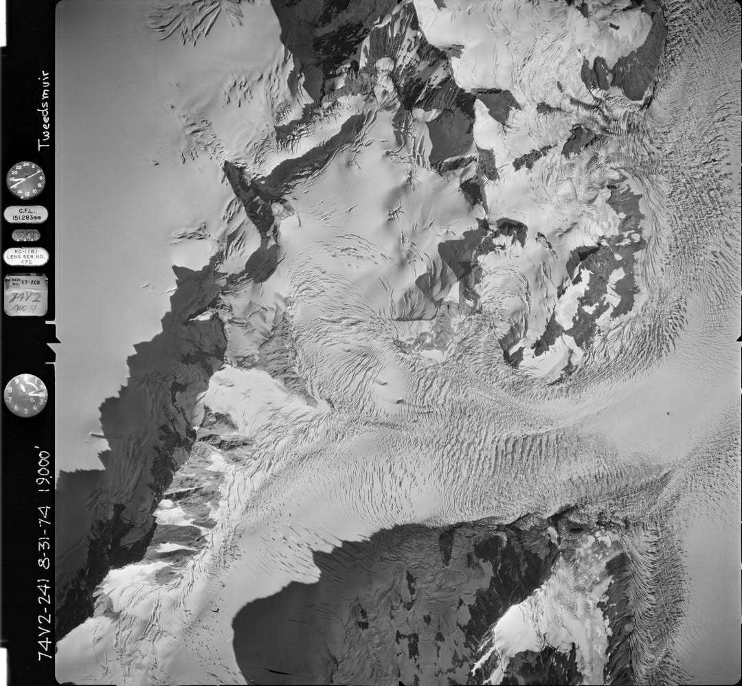 A Massive Trove of Aerial Photos of Glaciers