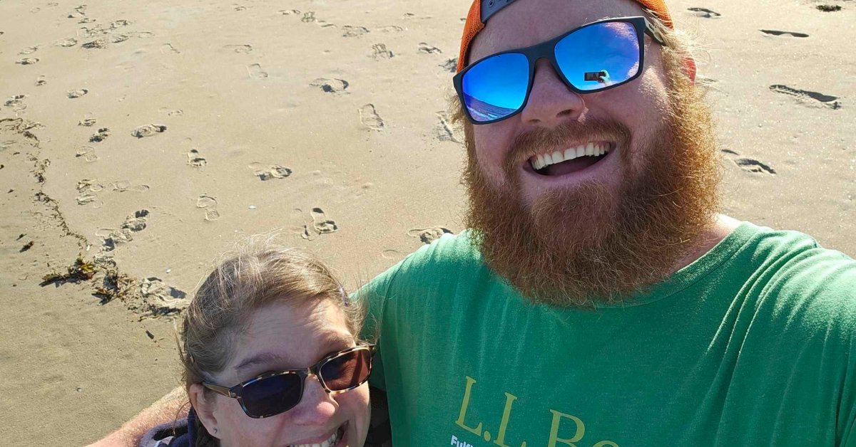 Woman Survives Quicksand Mishap on Popular Maine Beach