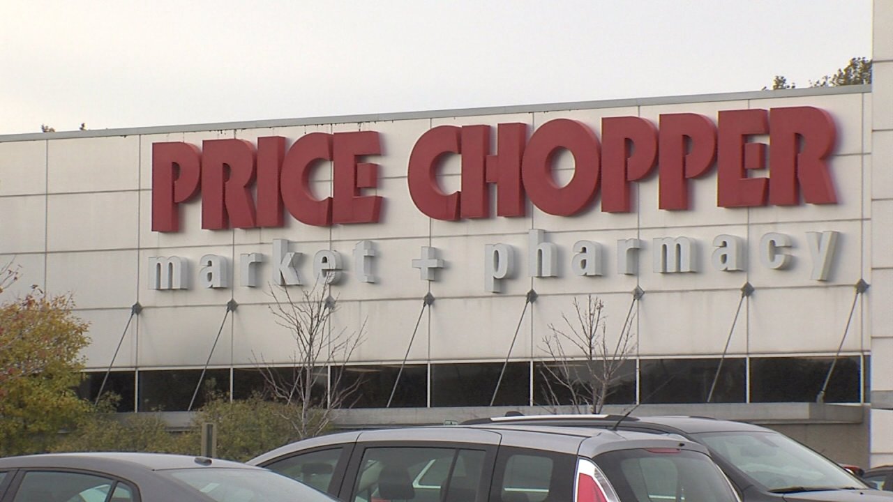 Multiple grocery stores in Kansas City metro to close early