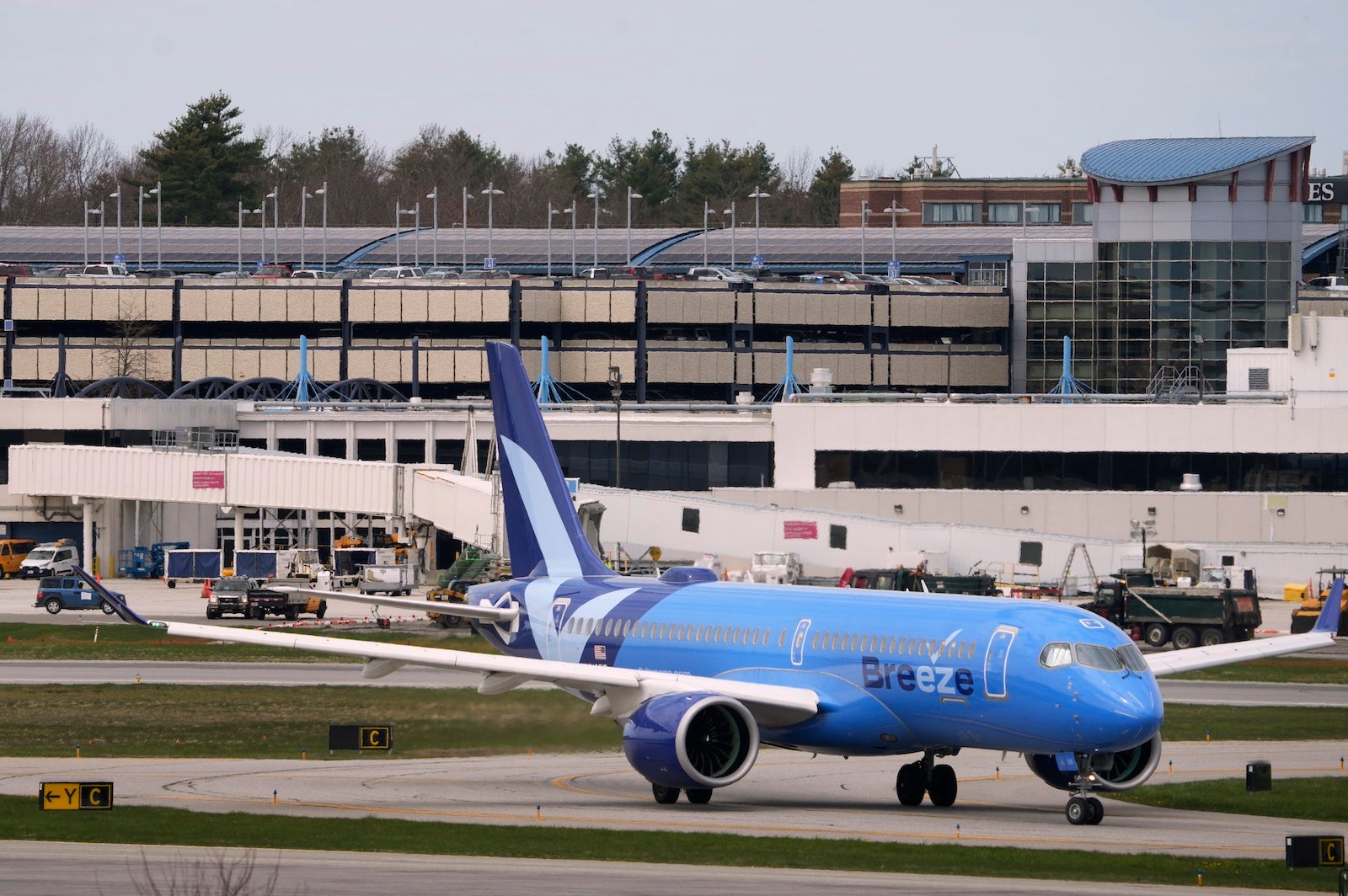 Breeze adds 3 Florida routes from Northeast, including new nonstop from Long Island